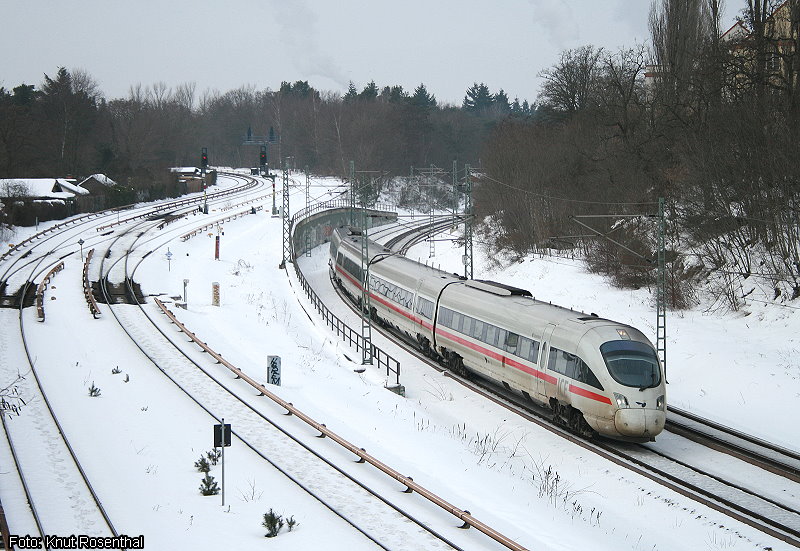 Zwischen Berlin, Hamburg und Kopenhagen verkehren seit einigen Jahren die Diesel-ICE der Baureihe 605. 605 017 